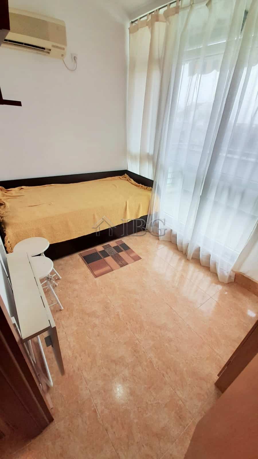 Cozy 1-bedroom apartment with pool view in Sunny Beach, Cacao Beach, perfect for relaxing holidays.
