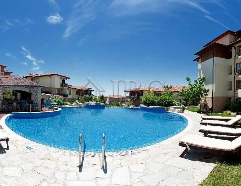 Apartment with scenic park view and swimming pool in Sveti Vlas, Bulgaria.