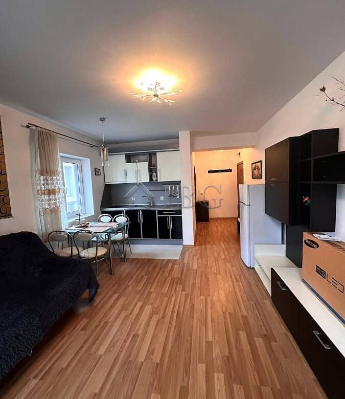 Bright studio with balcony in Sveti Vlas, perfect for comfortable living or investment. Modern inter.