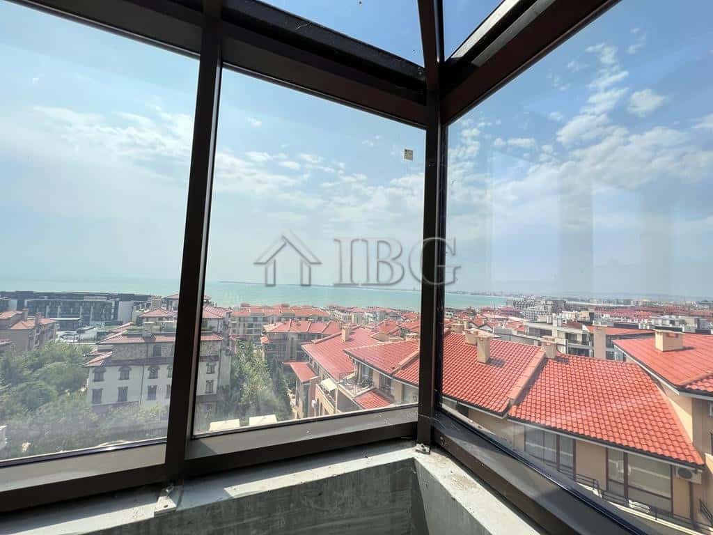 Apartment with stunning sea vistas from three levels in Sveti Vlas, Bulgaria.