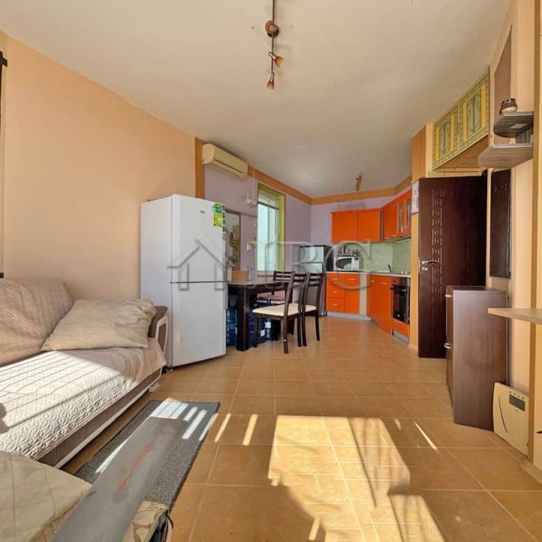One-bedroom apartment with sea view in complex Anna Maria, Kosharitsa, featuring a living area, kitc.