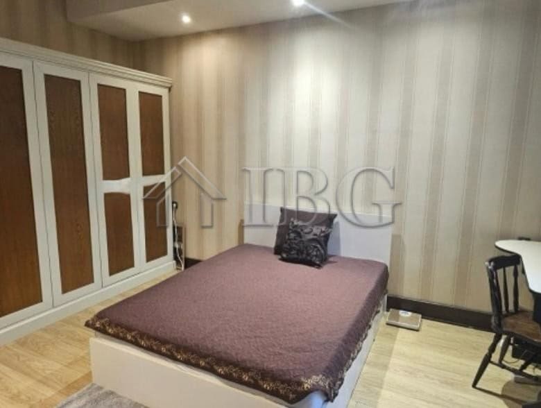 Bright bedroom with wardrobe and workspace in Ruse.