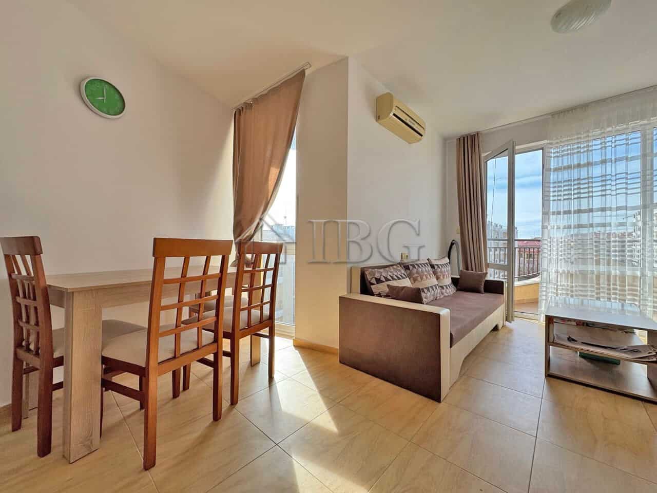 Cozy one-bedroom apartment in Aqua Dreams with sea views and modern furnishings. Perfect for relaxin.