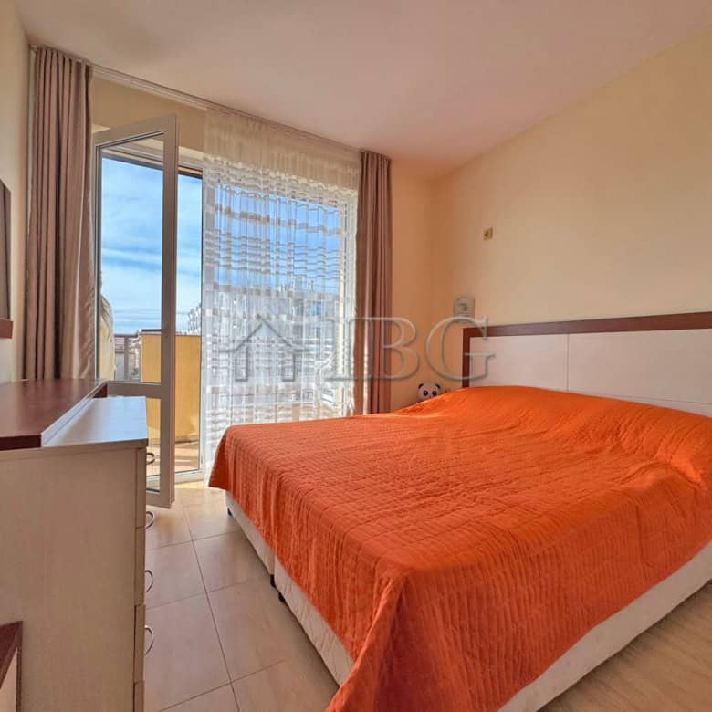 Bright one-bedroom apartment in Aqua Dreams resort, Sveti Vlas, Bulgaria, with modern furnishings an.