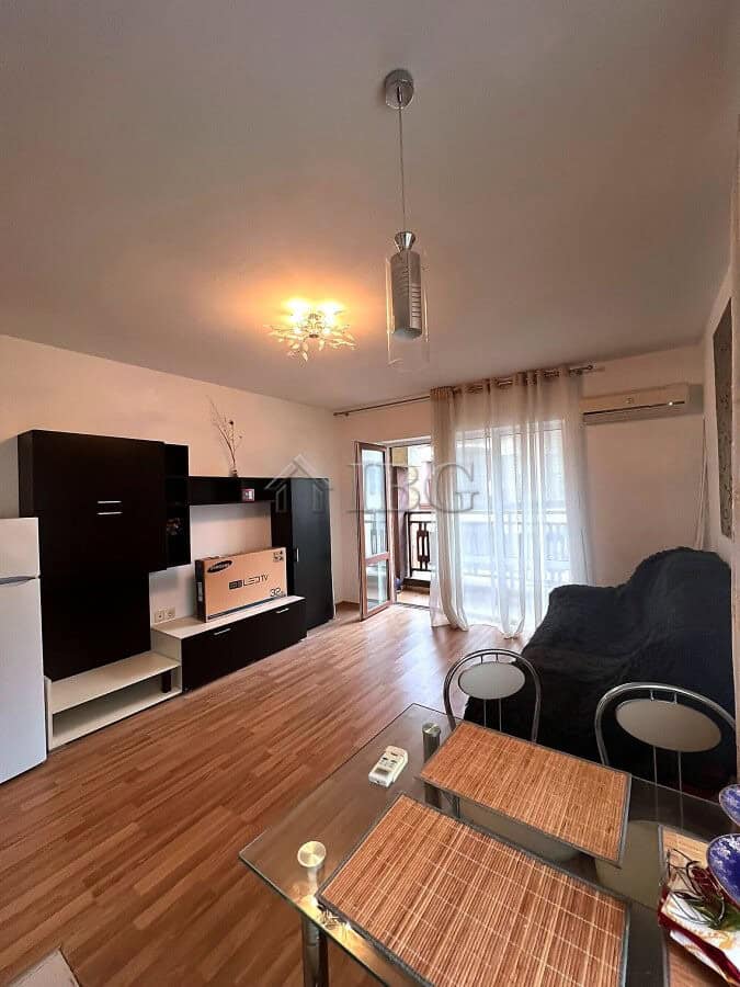 Modern studio apartment with balcony in Sveti Vlas, perfect for comfortable living or vacation renta.