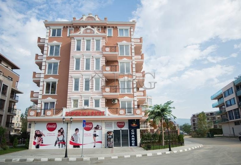 1-bedroom apartment with pool view at Casa Rossa, Sunny Beach, Bulgaria.