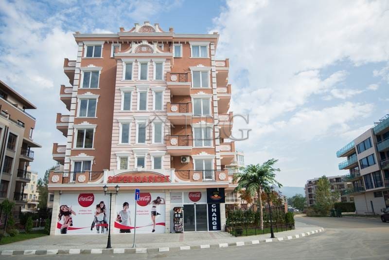 1-bedroom apartment with pool view at Casa Rossa, Sunny Beach, Bulgaria.