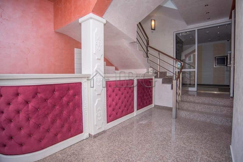 Bright 1-bedroom apartment overlooking the pool area in Sunny Beach.