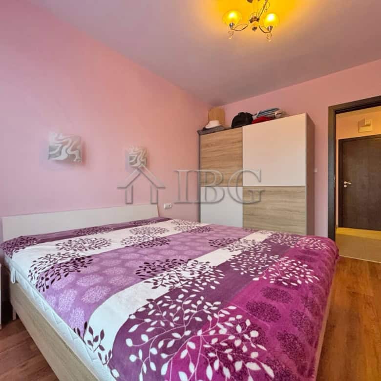 Bright 1-bedroom apartment with pool view in Sunny Beach, perfect for relaxing holidays or investmen.