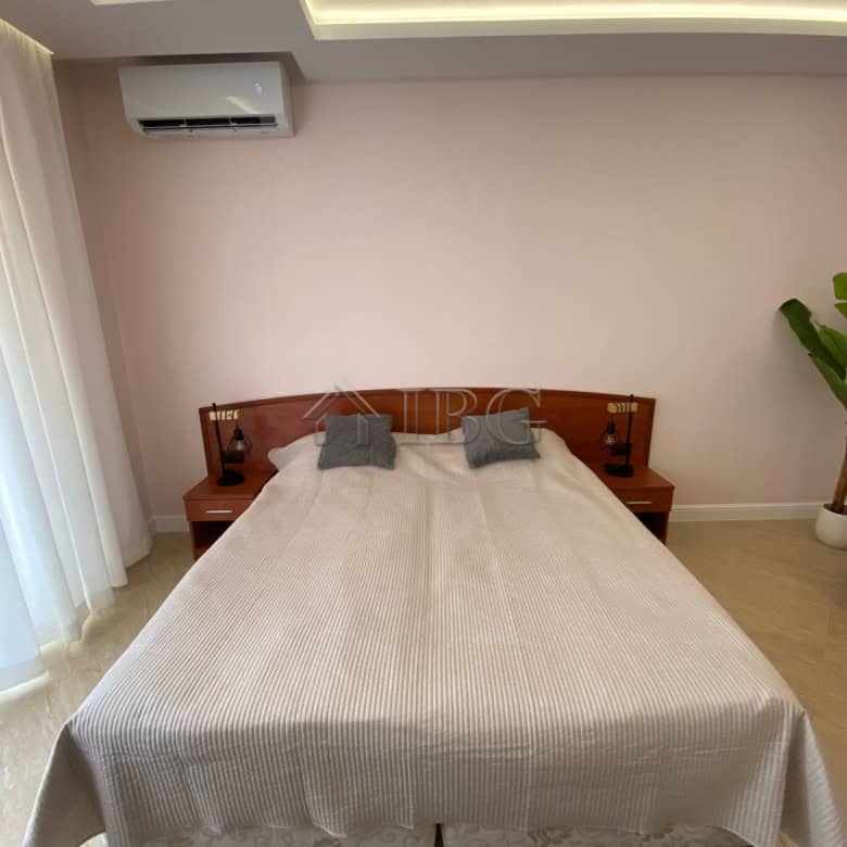 Modern studio apartment with pool view in Palazzo complex, Sunny Beach.