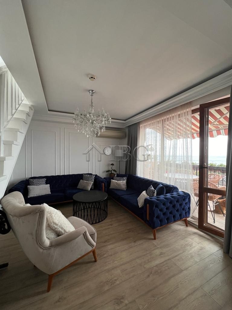 Bright living space with panoramic sea views and stylish furniture in Centaur Complex, Sveti Vlas.