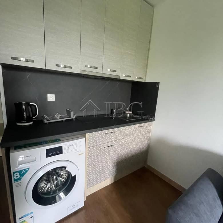 Compact studio with balcony in Sunny View Central, Sunny Beach.