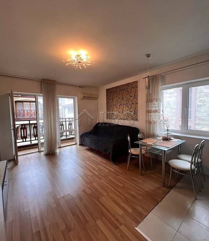 Bright studio apartment with balcony in Sveti Vlas, perfect for comfortable living or investment.