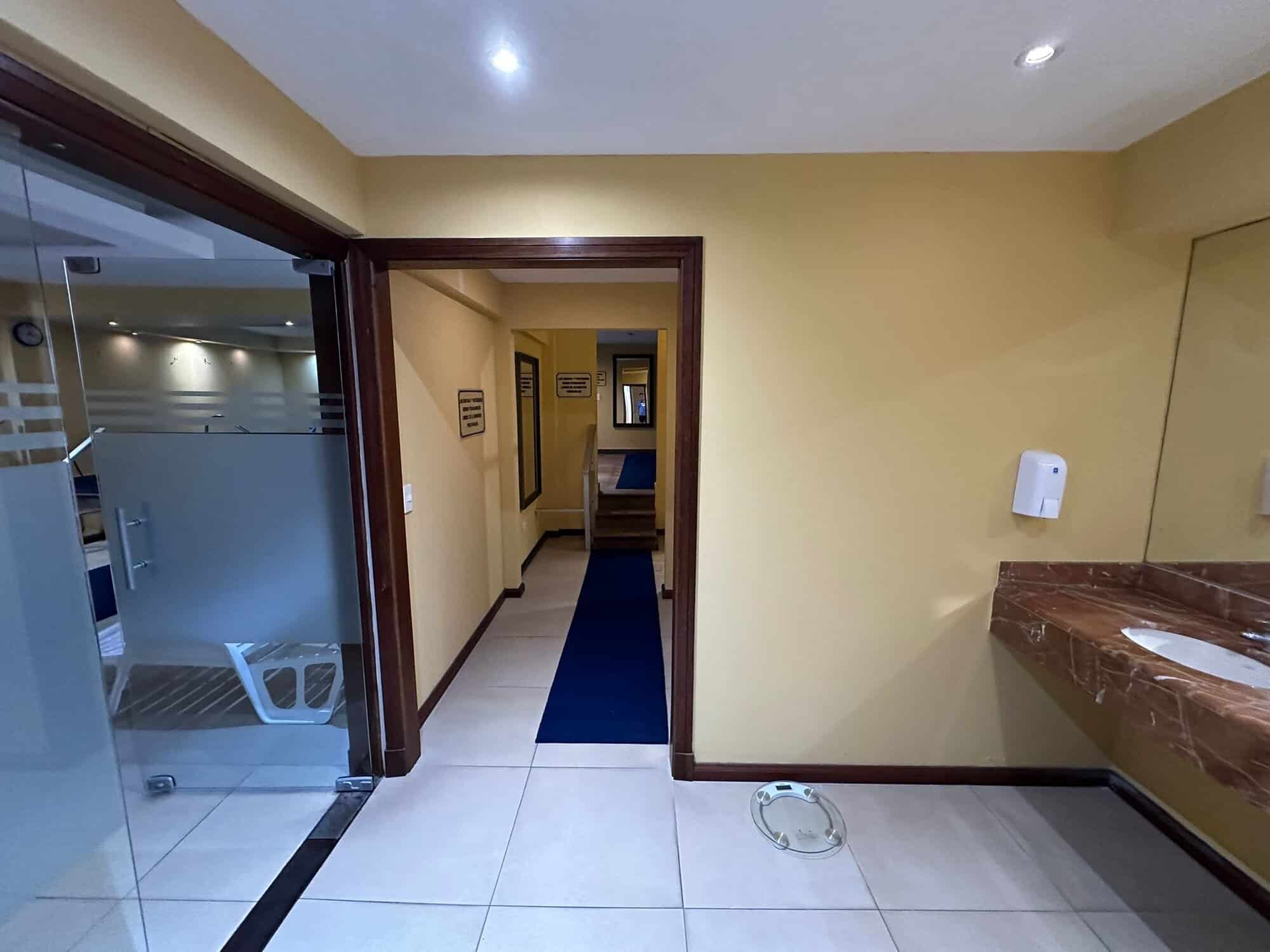 Interior view of a modern apartment in Punta del Este, Maldonado.
