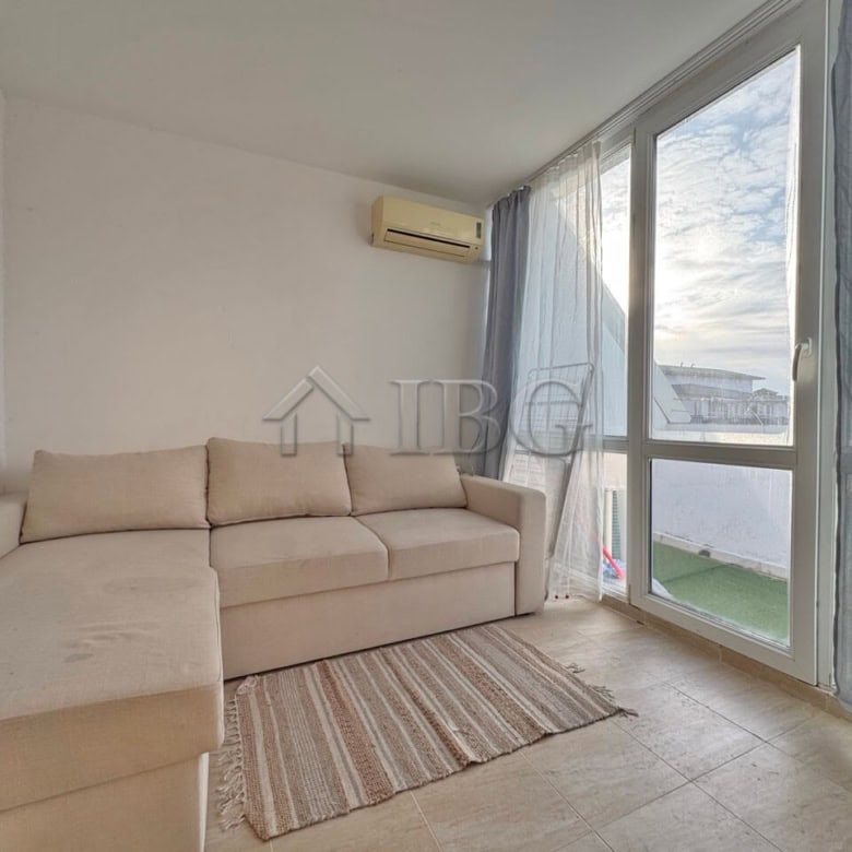 Bright living room with large windows and sea view in Gerber Residence 3.