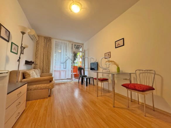Bright studio apartment with balcony in Gerber Residence 2, Sunny Beach.