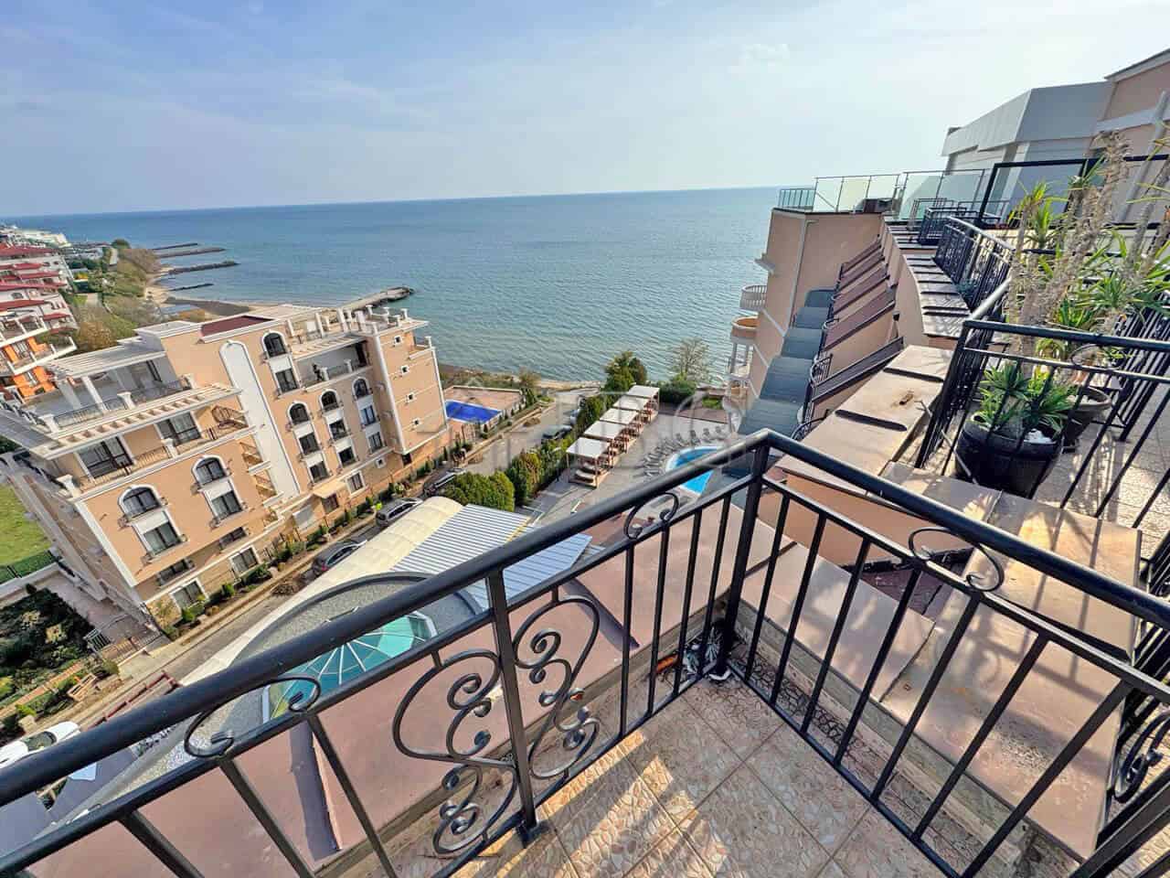 Spacious 1-bedroom apartment overlooking the beach and ocean at Grand Hotel Sveti Vlas. Perfect for.