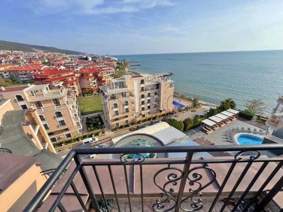 Spacious 1-bedroom apartment with sea views, located in Grand Hotel Sveti Vlas, perfect for a beachf.