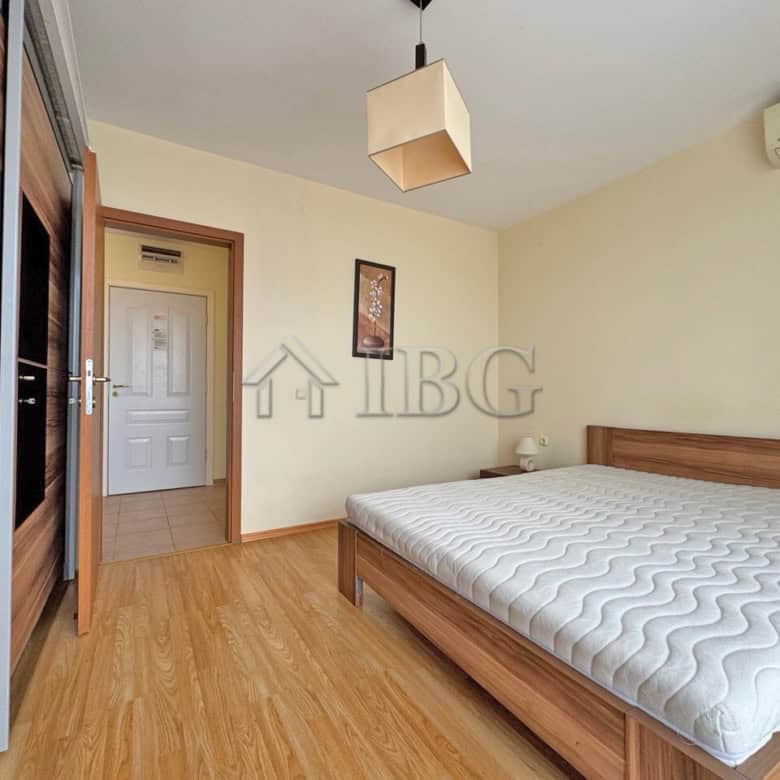 Bright furnished 1-bedroom apartment at Holiday Fort Golf Club, Sunny Beach, ideal for relaxing holi.