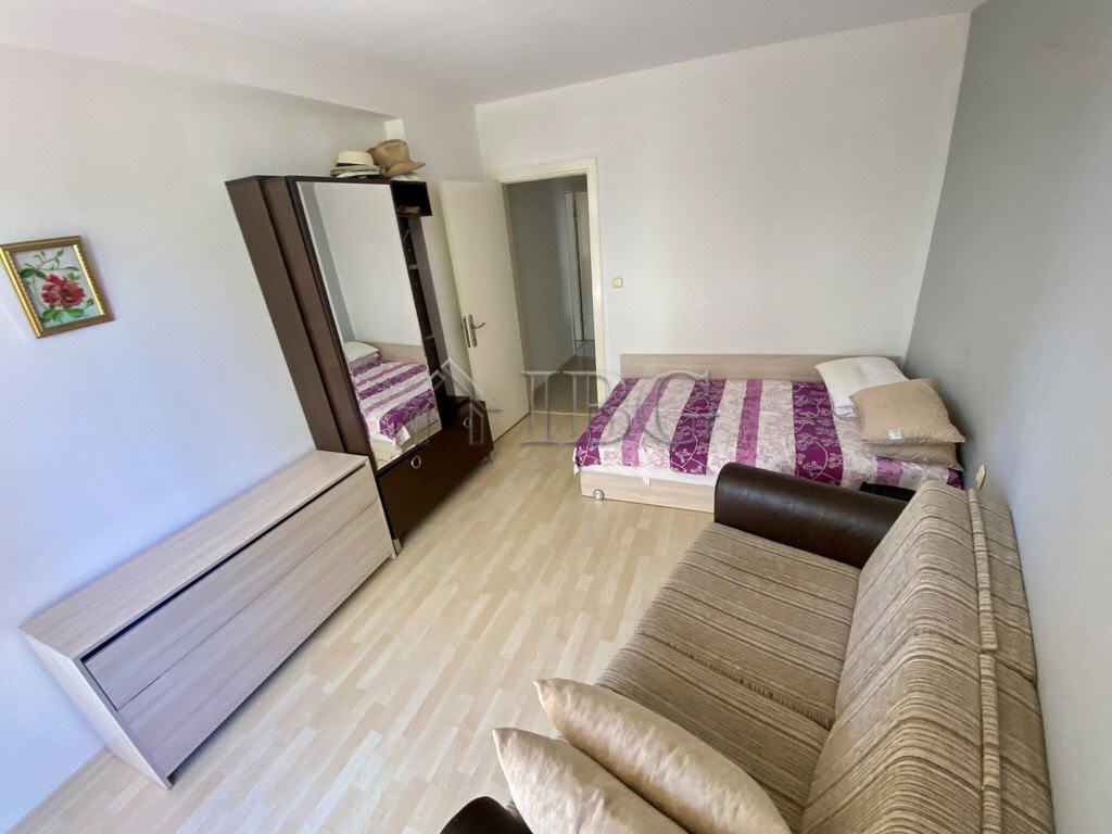 Bright interior of a two-bedroom apartment near the beach in Sveti Vlas.