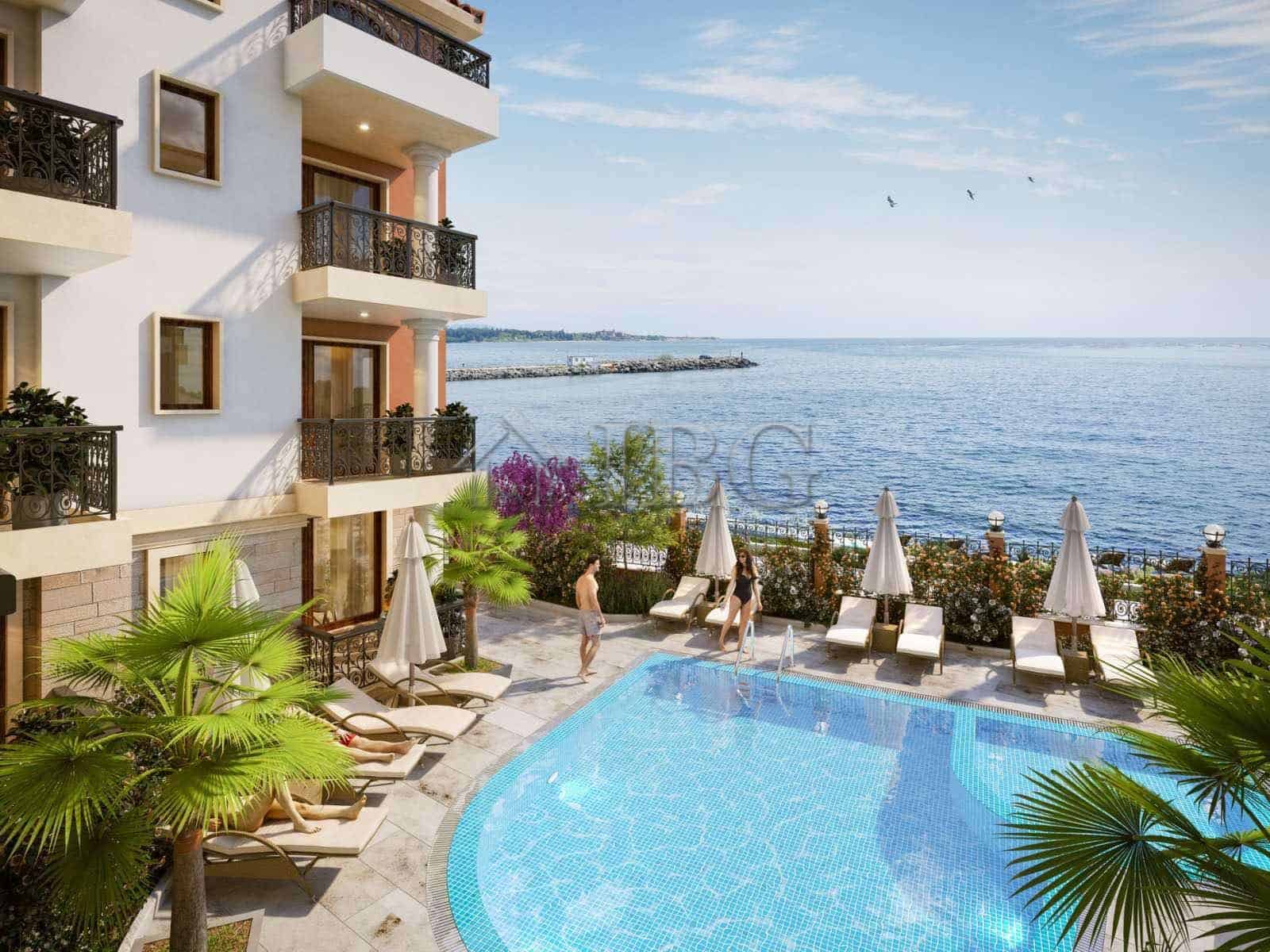 Sea View 1-Bedroom Apartment in Villa Metara, Ravda.