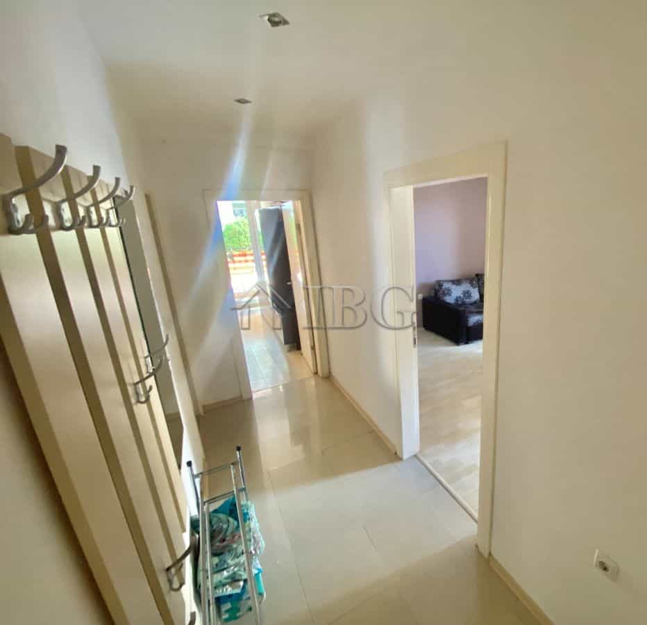 Bright interior of a two-bedroom apartment in Sveti Vlas close to the beach.