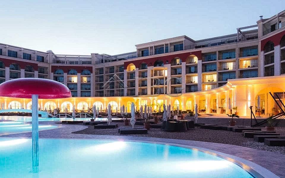 Spacious 2-bedroom apartment with golf views at Lighthouse Golf & Spa Resort. Modern amenities and s.