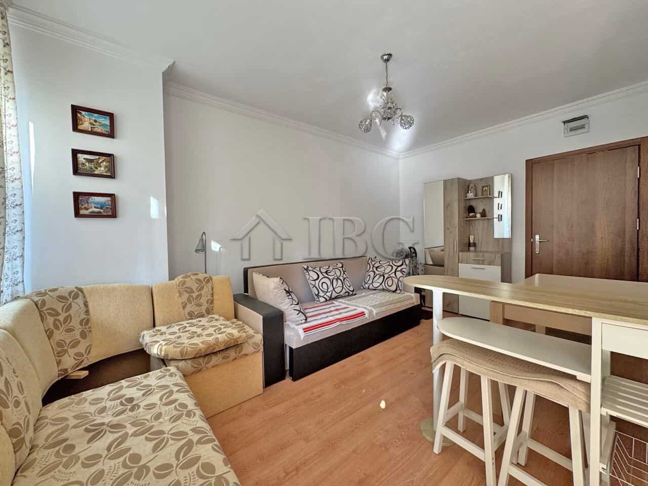 Bright studio with balcony in Magnolia Residence 2, Sunny Beach, perfect for holiday or investment.