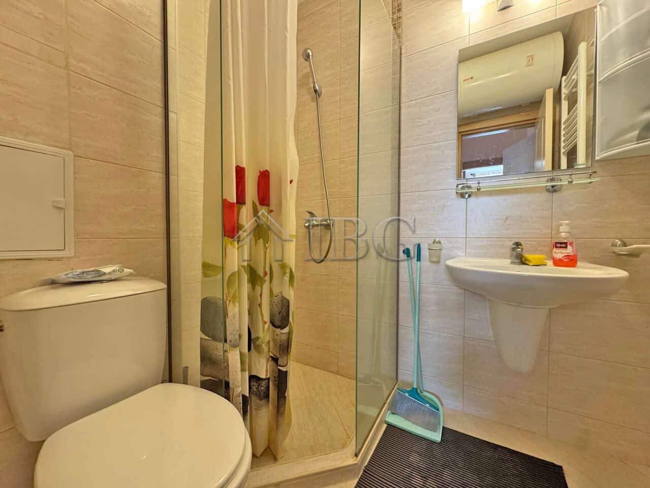 Bathroom with shower in Messembria Palace, Sunny Beach.