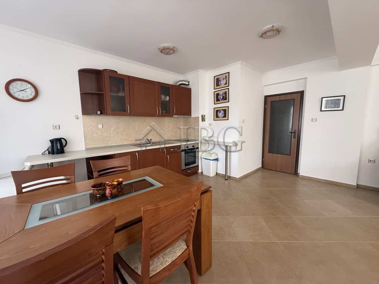 Bright one-bedroom apartment in Tili Complex, Aurelia District, Nessebar, offering modern living spa.