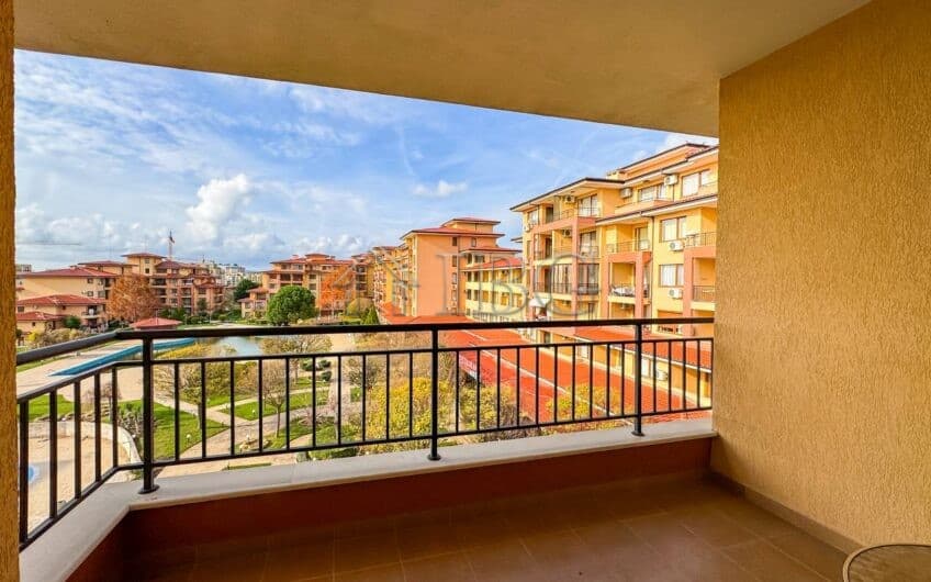 Balcony view of Sveti Vlas cityscape, close to the beach, in a 1-bedroom apartment at Magic Dreams C.