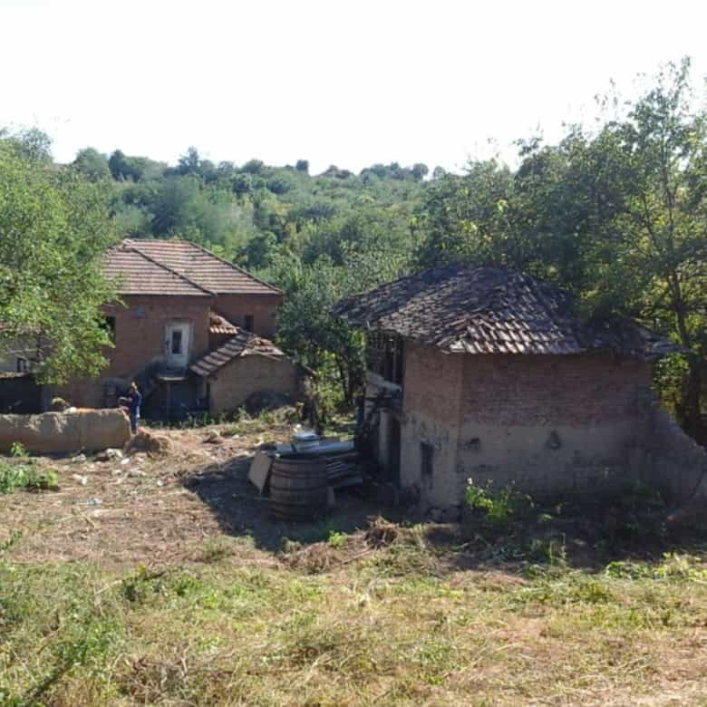 House for renovation in Stezherovo, Pleven, Bulgaria, with scenic countryside views.