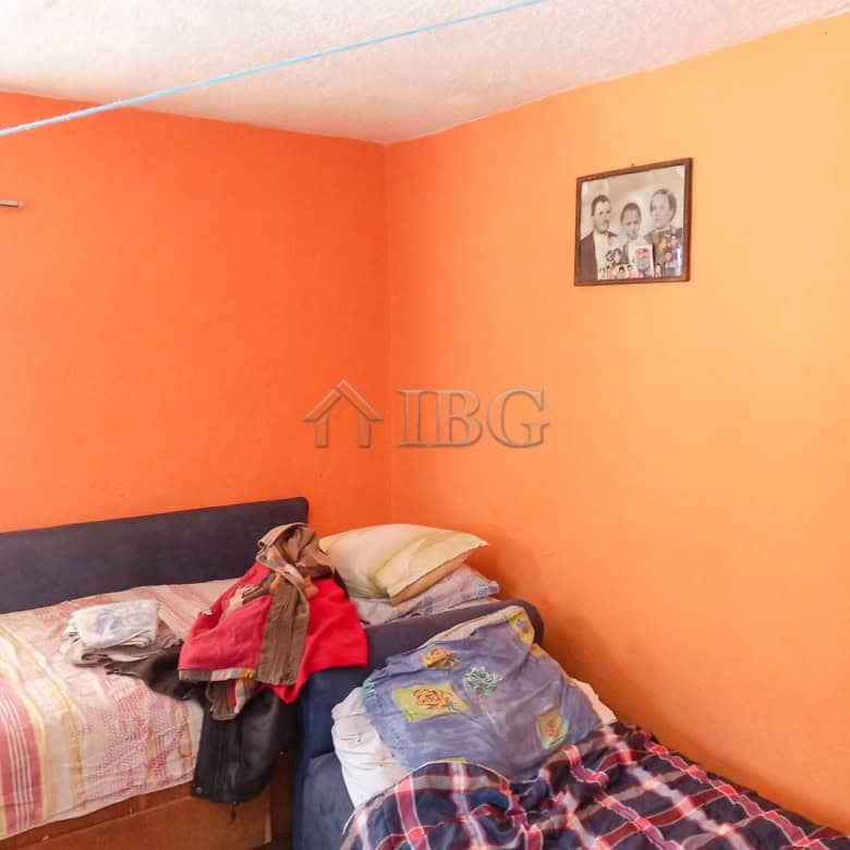 Bright interior of a 3-bedroom house featuring a garden close to Dobrich, Bulgaria. Ideal for comfor.