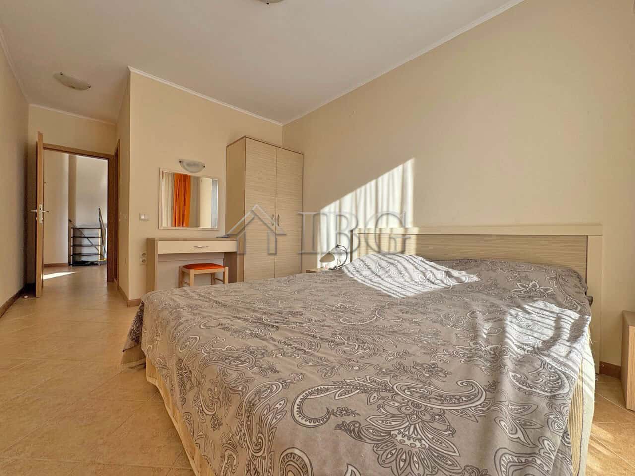 Bright and spacious 2-bedroom, 2-bathroom apartment at Royal Sun Complex, Sunny Beach.