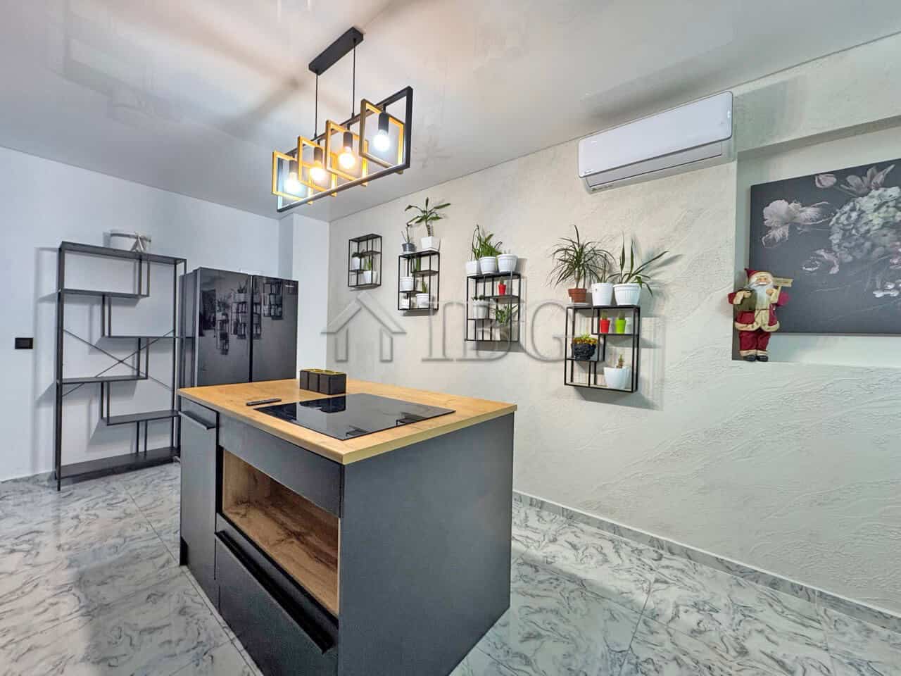 Modern 3-room apartment with a large terrace, stylish interior, and contemporary furnishings in Sunn.