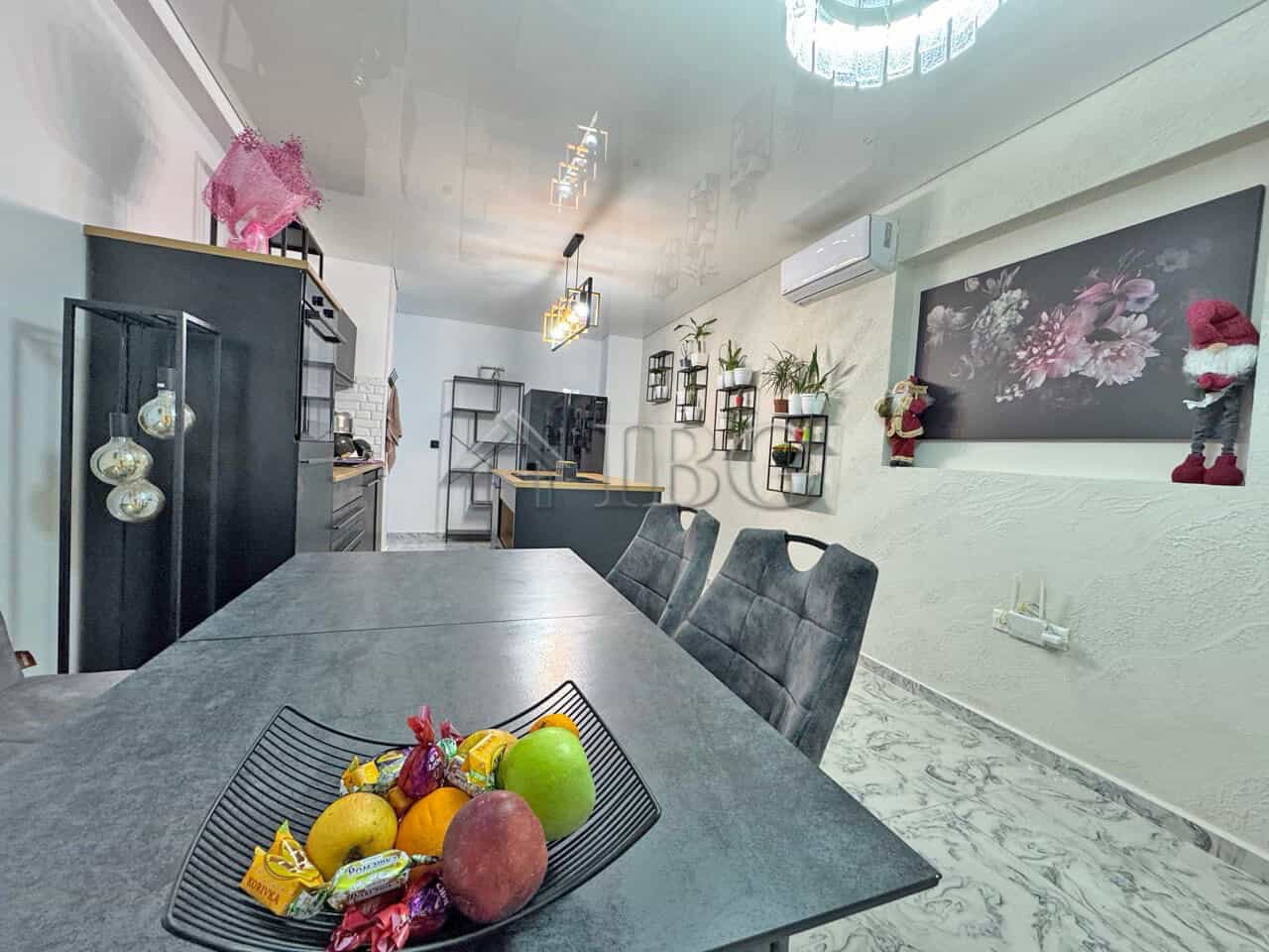 Modern three-room apartment with a spacious terrace in Sunny Beach. Perfect for comfortable living a.