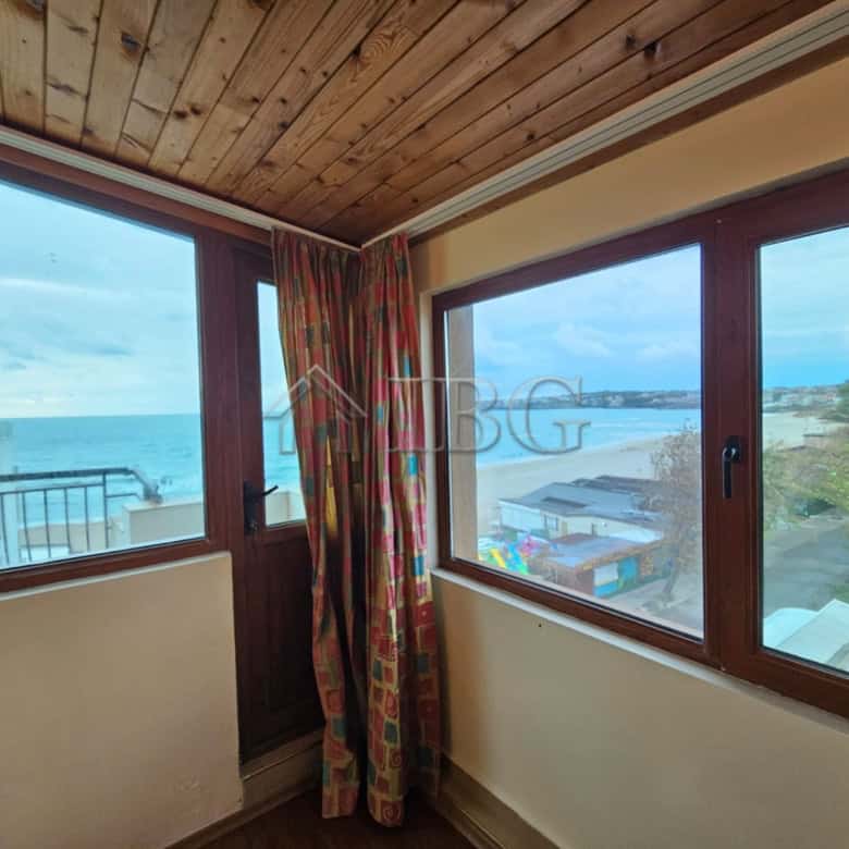 Sea view apartment with 2 bedrooms and 2 bathrooms in Sozopol, Bulgaria. Perfect for seaside living.