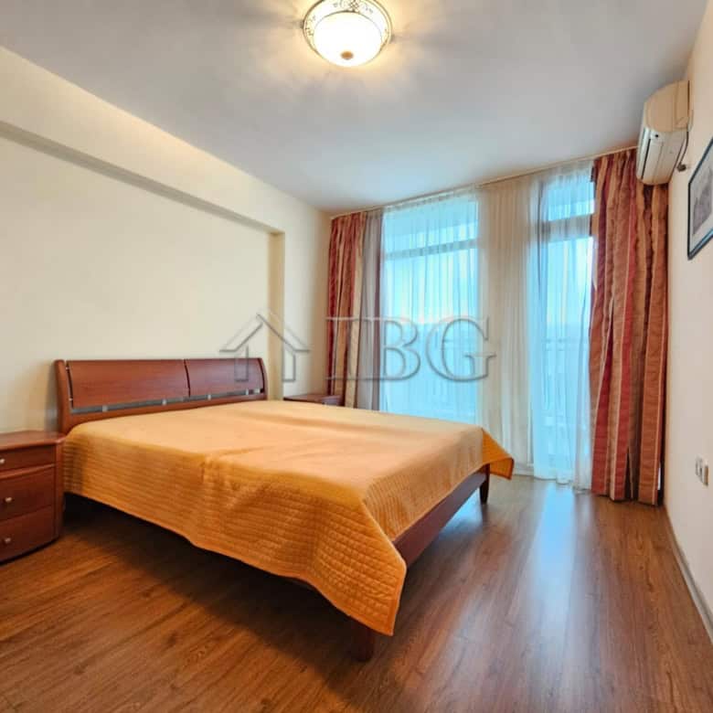 Apartment with 2 bedrooms, 2 bathrooms, and sea view in Sozopol, perfect for a relaxing coastal retr.