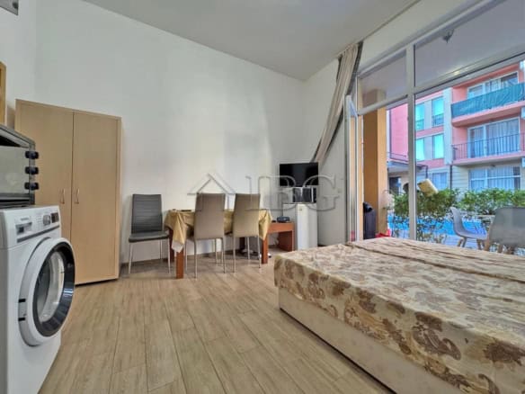 Studio with Balcony and Pool View in Sunny View Central, Sunny Beach.