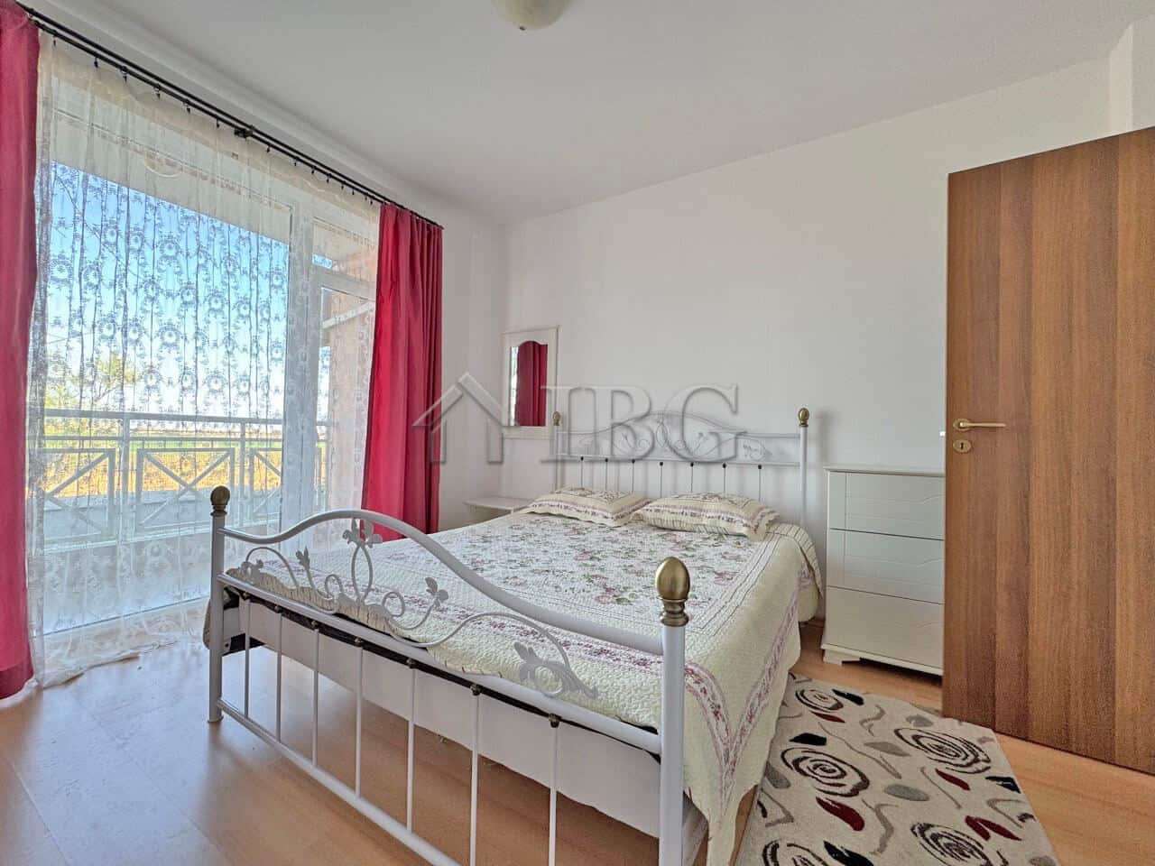 Cozy ground-floor apartment with two bedrooms, perfect for sale in Sunny Day 6, Sunny Beach.