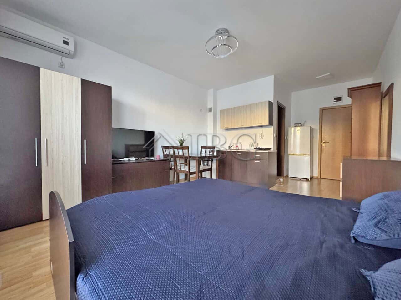 Bright studio for sale close to Sunny Beach, featuring a comfortable sleeping area and modern amenit.