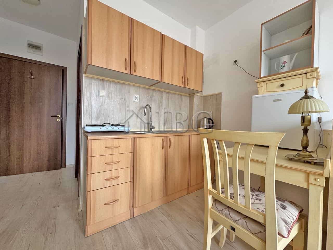 Furnished studio apartment without balcony in Sunny Beach, perfect for a comfortable stay.