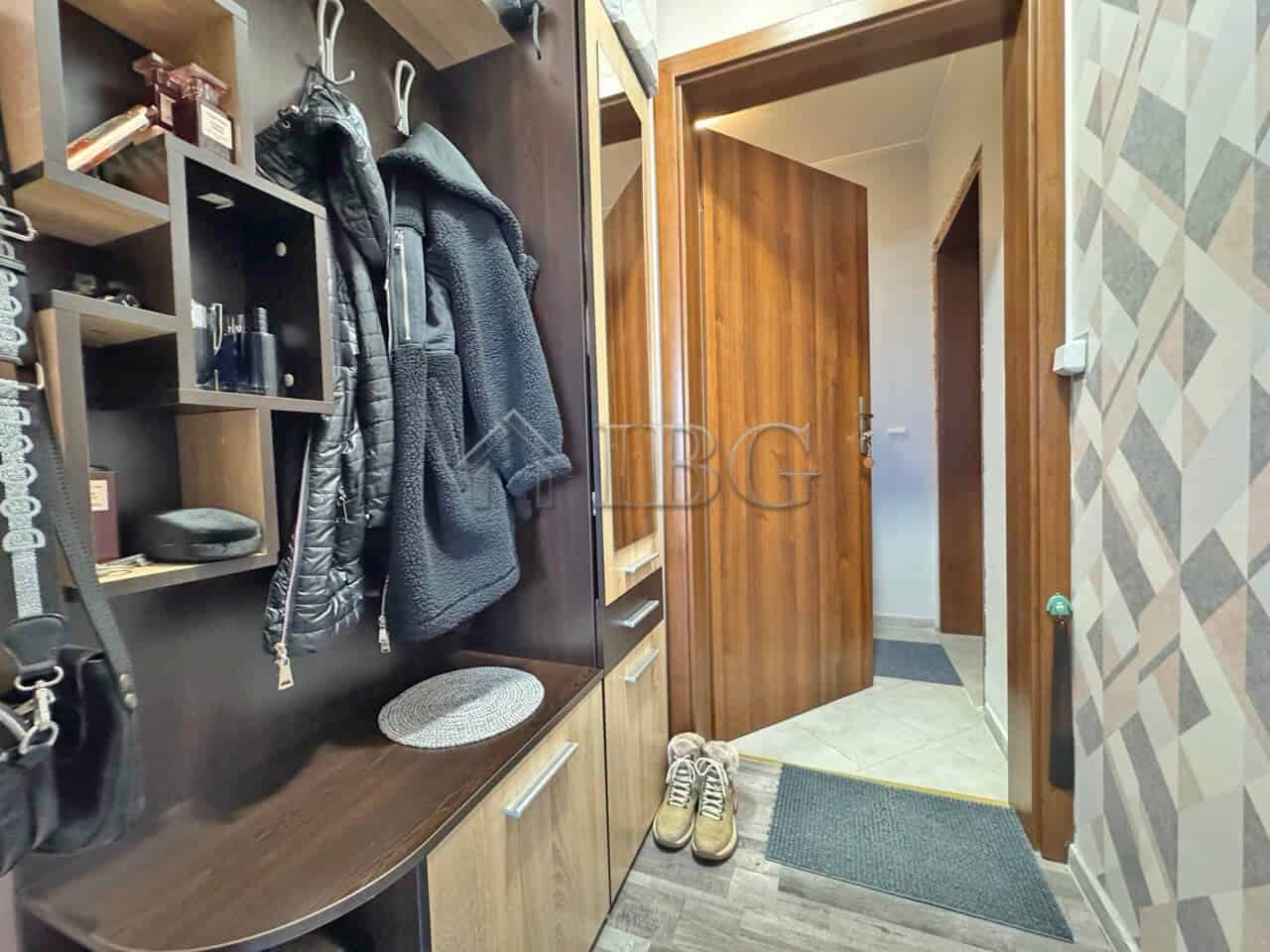 Cozy furnished studio with balcony in Topoli Complex, Sunny Beach, ideal for holidays or investment.