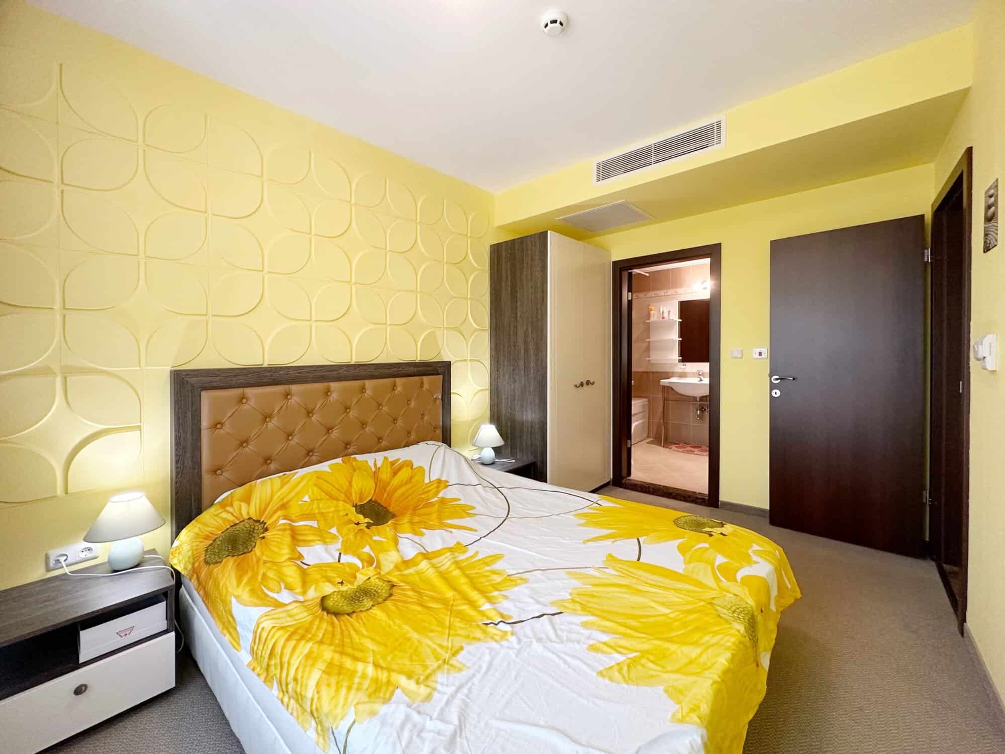 Spacious 2-bedroom apartment with modern decor in Peter House Complex, Sunny Beach. Perfect for rela.