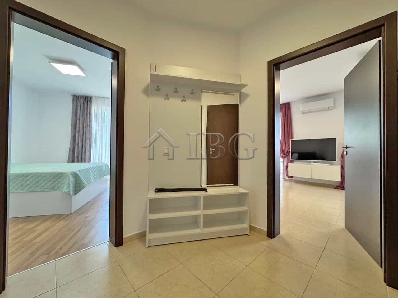 Bright one-bedroom apartment with pool view in Sunny Beach.