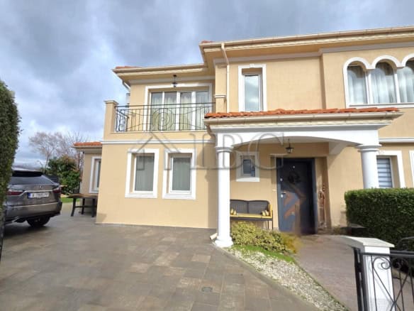Elegant villa with spacious outdoor area in Victoria Hill, Pomorie, perfect for luxury living.