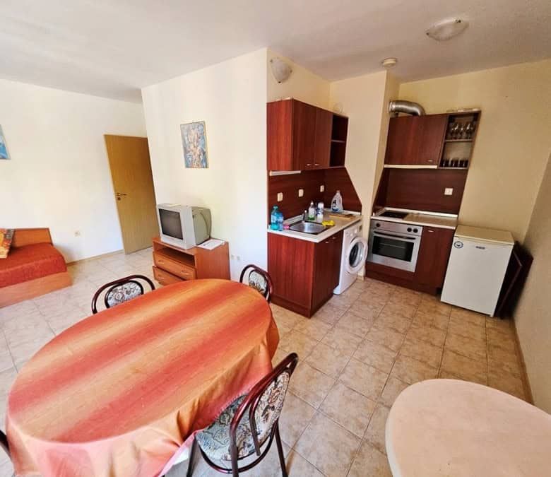 Comfortable 1-bedroom apartment with pool views, 55 sq.m., near the sea in Prestige City. Perfect fo.