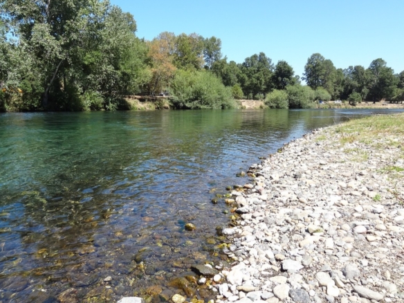 CP1011 twin waters magic riverside property pucon 06
