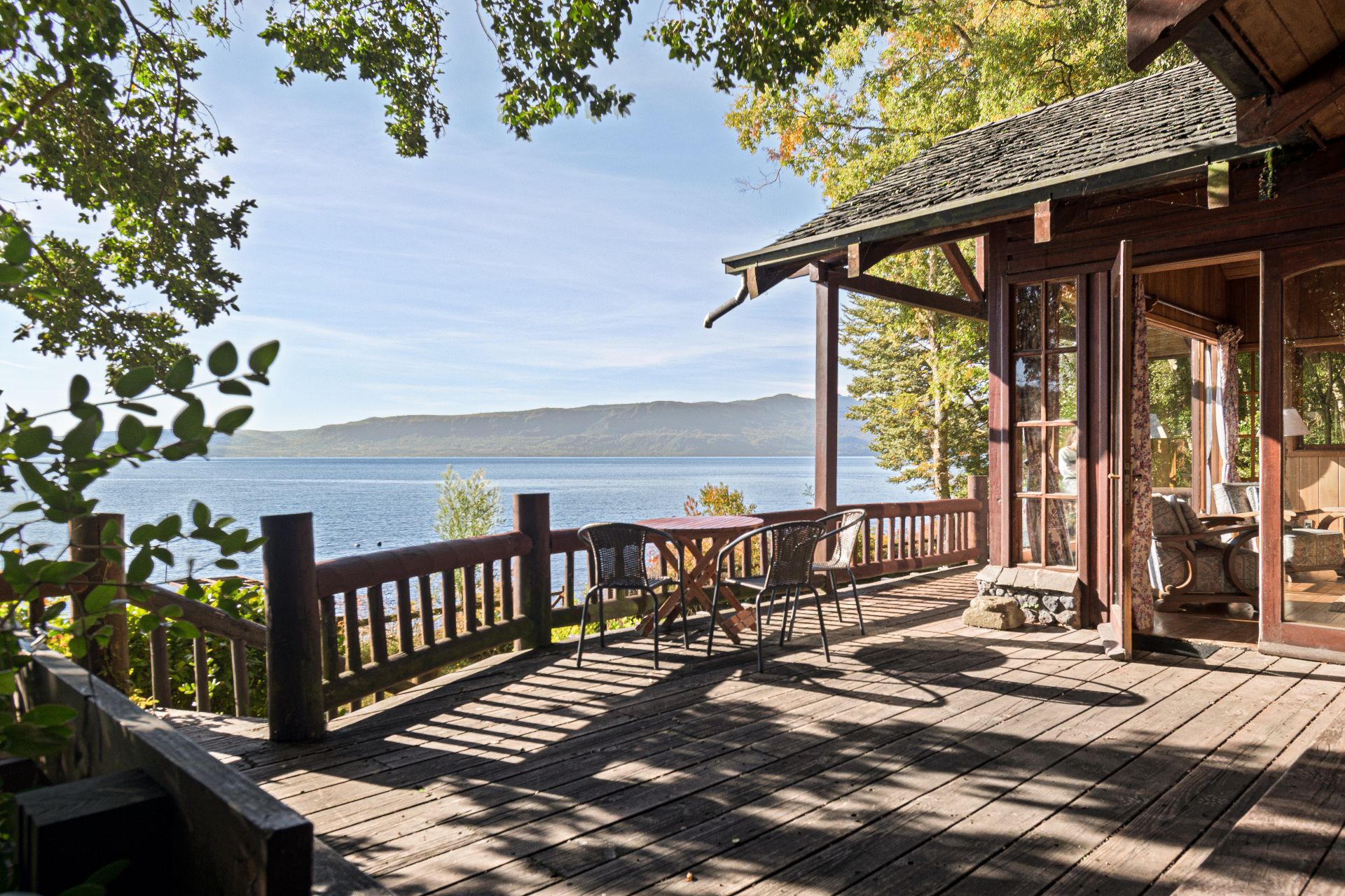 CP1013-Casa-Lago-private-shoreline-Chile-115
